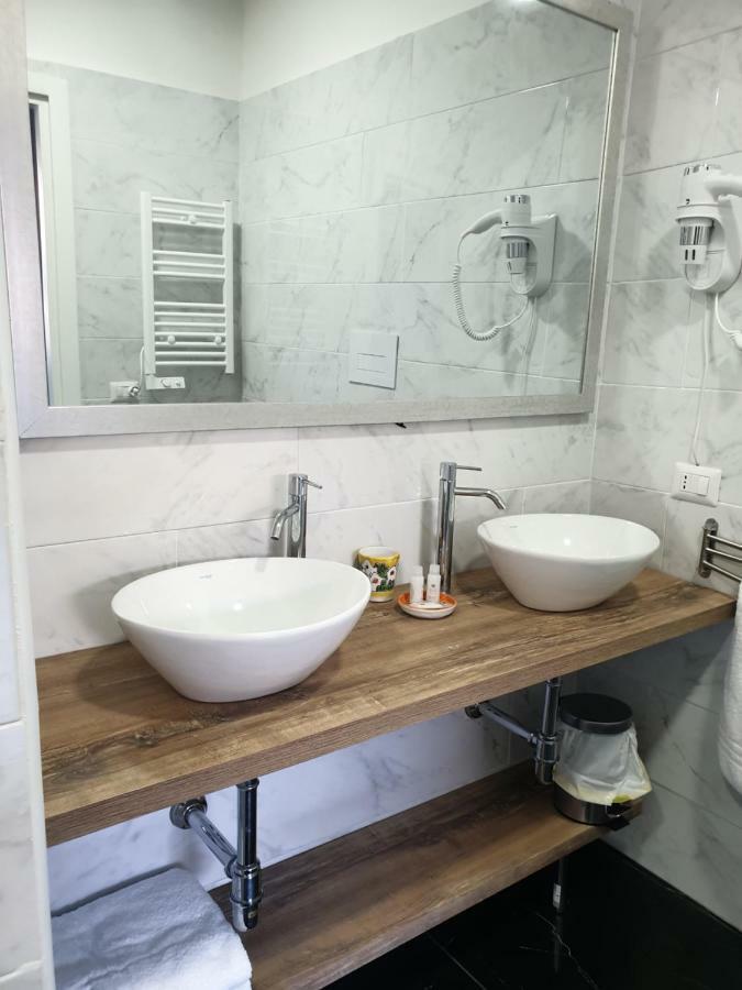 Dimorra Boutique Rooms ナポリ エクステリア 写真
