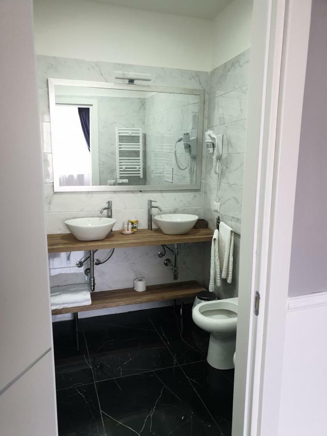 Dimorra Boutique Rooms ナポリ エクステリア 写真